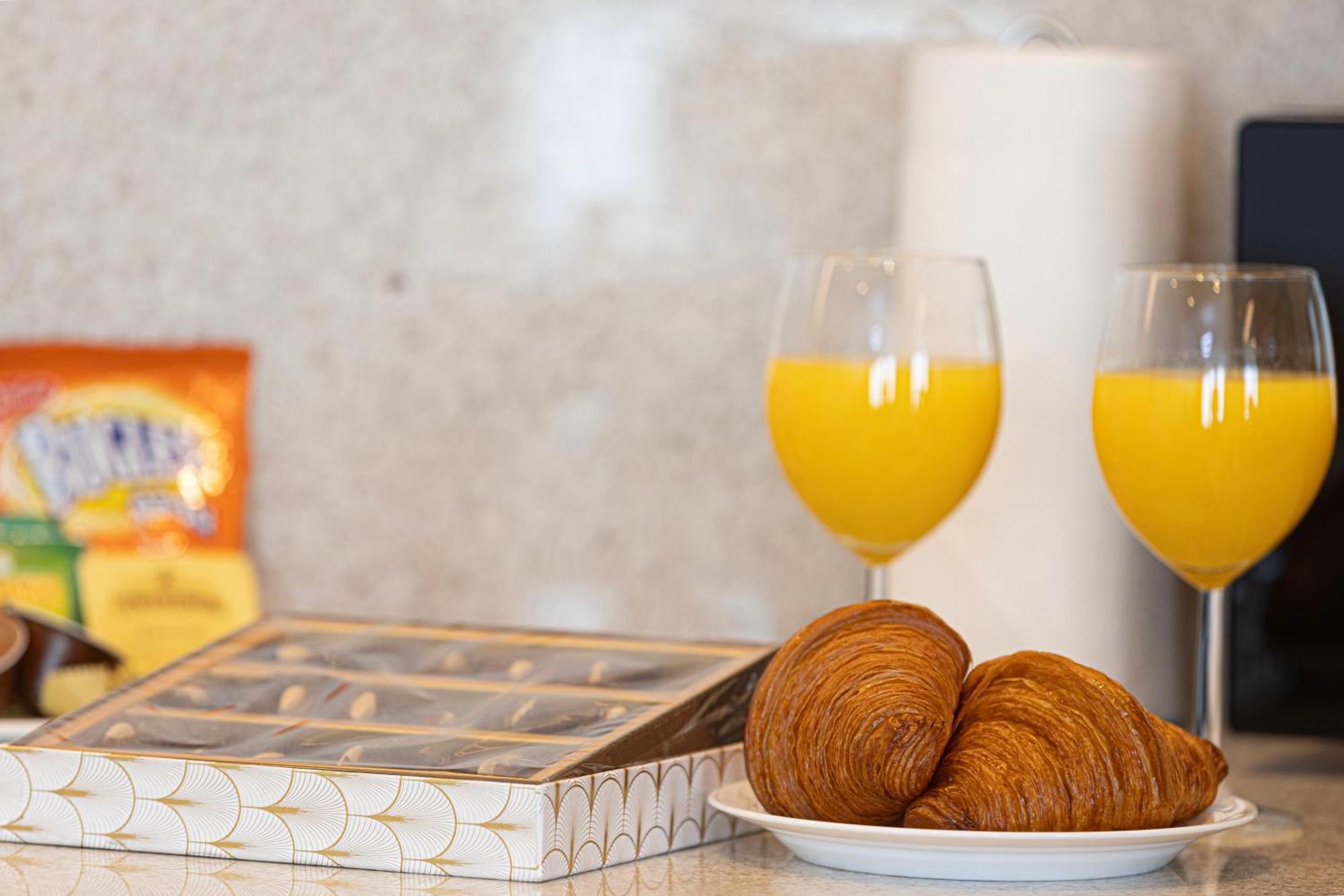 Smartstay At Burj Royale - Full Burj Khalifa View - Brand New Luxury Apartments Ντουμπάι Εξωτερικό φωτογραφία