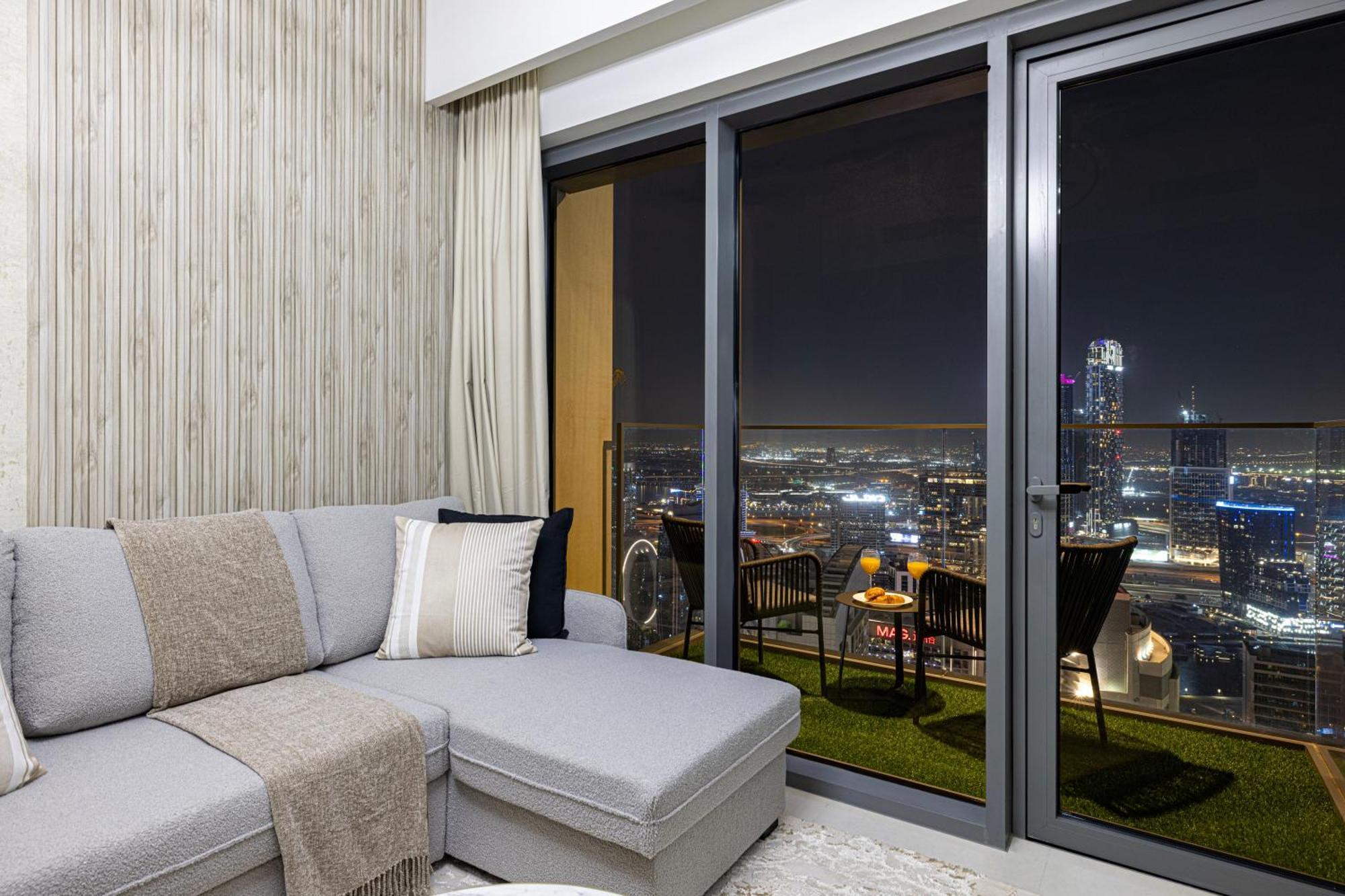 Smartstay At Burj Royale - Full Burj Khalifa View - Brand New Luxury Apartments Ντουμπάι Εξωτερικό φωτογραφία
