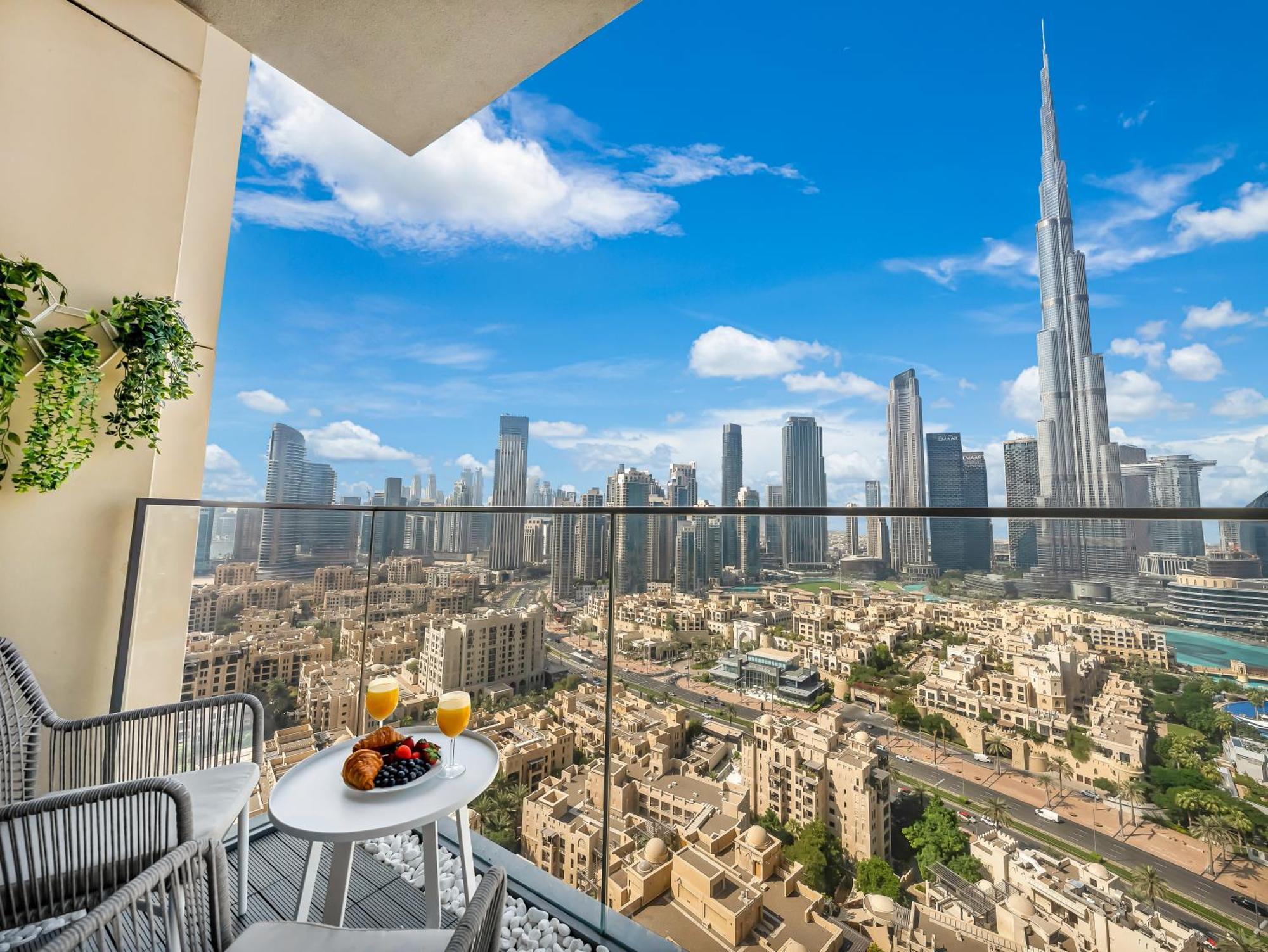 Smartstay At Burj Royale - Full Burj Khalifa View - Brand New Luxury Apartments Ντουμπάι Εξωτερικό φωτογραφία